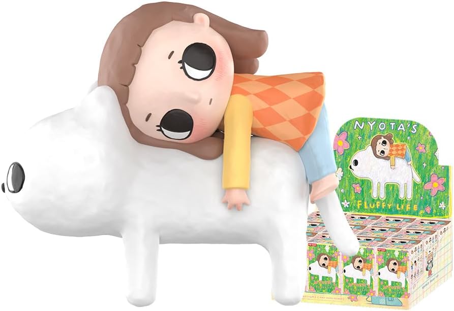 POP MART Nyota's Fluffy Life Series Conjunto completo de figuras (12 caixas) 2,5 polegadas Personagem articulado Design premium presentes para mulheres Caixa surpresa favorita dos fãs Boneco de ação de brinquedo colecionável
