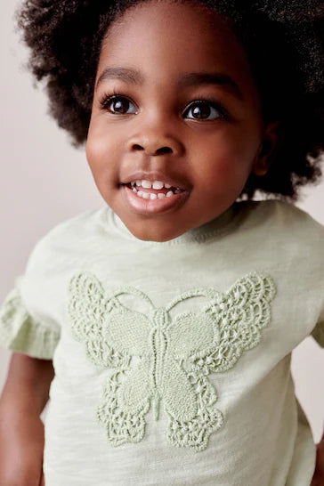 |Girl| Camiseta Borboleta em Crochê - Verde (3 meses - 7 anos)