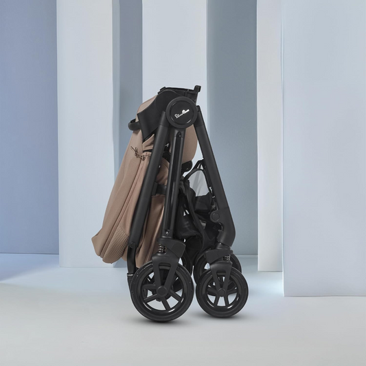 Silver Cross - Dune 2 Carrinho de bebé e alcofa First Bed - Carrinho de bebé compacto e sistema de viagem para estilos de vida urbanos - Recém-nascido a 4 anos (22 kg) - Mocha