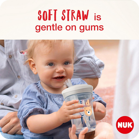 Copo NUK Action Cup para crianças pequenas | 12+ meses | Palhinha Twist Close Soft para Beber | À prova de fugas | Livre de BPA | 230ml | Cinza e Branco | 1 contagem