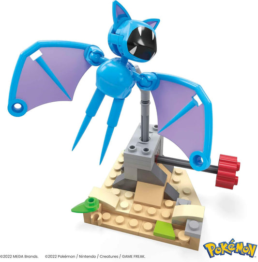 MEGA Pokémon Action Figure Building Toys, Zubat's Midnight Flight com 61 peças e movimento de voo, 1 personagem articulado, ideia de presente para crianças, HKT19