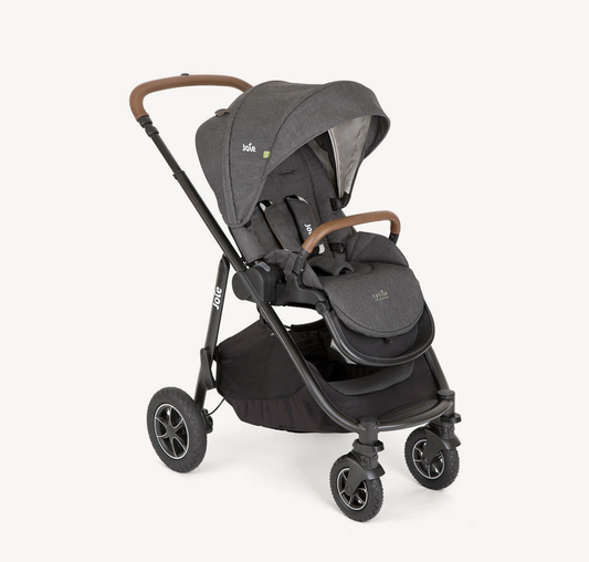 versastrax™ trio Carrinho de bebé, porta-bebés e alcofa