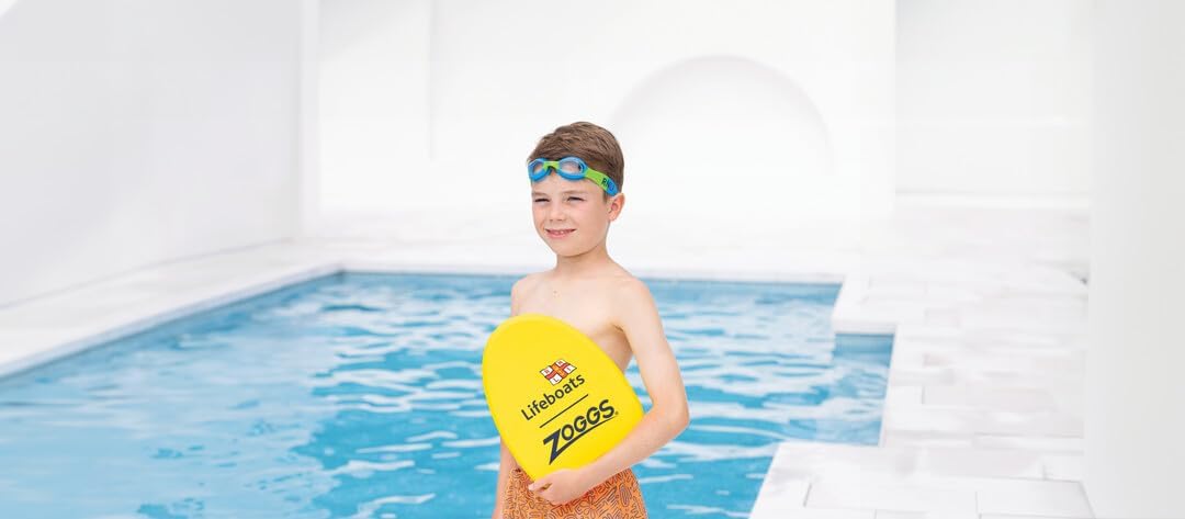 Zoggs RNLI x Mini Kickboard, Mini Easy Learn to Swim Float Kickboard - Amarelo, 3-12 anos, 27,5 x 22 x 2,8 cm, Junior