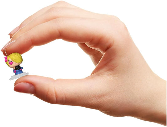 Funko Bitty Pop! One Piece - Sanji - Pacote com 4 - Probabilidade de 1/6 para uma variante rara de Chase e uma minifigura surpresa misteriosa - 2,2 cm (0,9 pol.) - Prateleira de exposição empilhável incluída