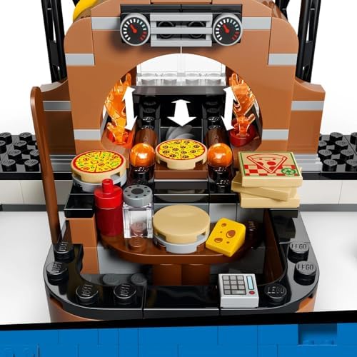 LEGO City Experiência de Entrega de Pizza com Veículos - inclui Carrinho de Brinquedo, Scooter, Drone, Máquina de Arcade e 5 Minifiguras - Ideia de Presente de Aniversário para Meninos a partir de 6 Anos - 60496