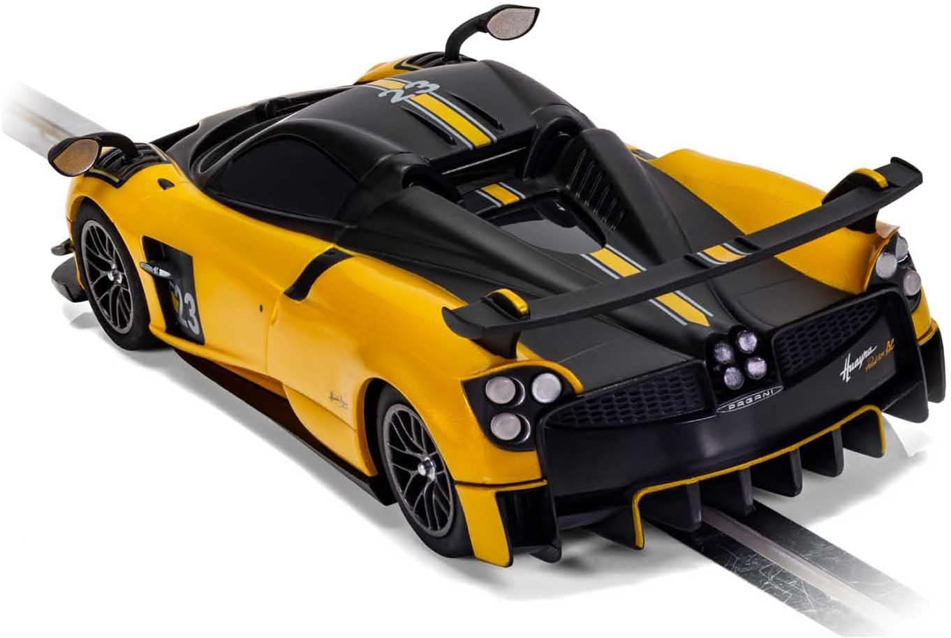 Scalextric C4212 Pagani Huayra Roadster BC, amarelo