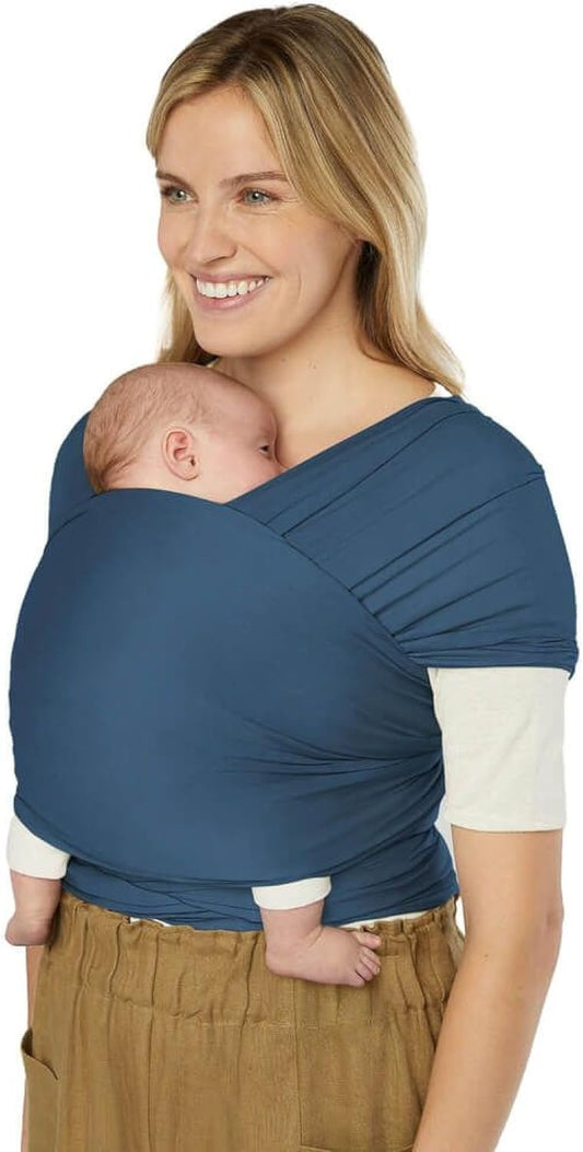 Ergobaby Canguru para bebês desde o nascimento até 11,3 kg, modelo Aura Knit, feito com tecidos reciclados, elástico e respirável, unissex, na cor azul-marinho crepúsculo.