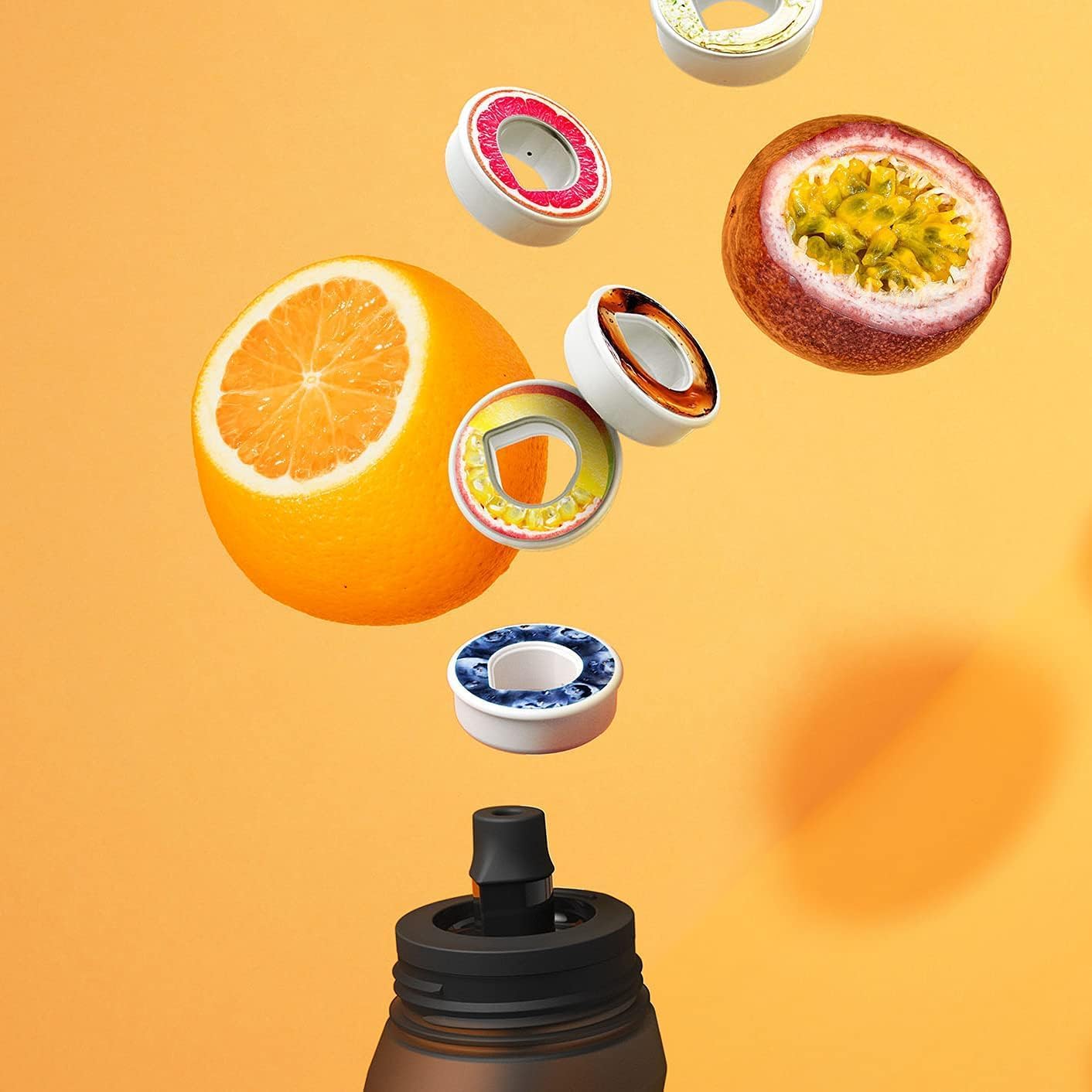 Pacote com 3 cápsulas sabor maçã - Bebida aromatizada com sabor de frutas - Sem açúcar e sem calorias - Garrafa rende até 15 litros de água com ou sem gás.