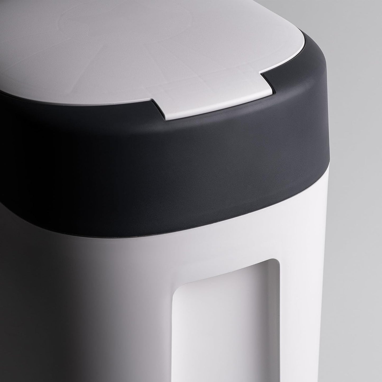 Tommee Tippee Caixote para fraldas avançado Twist and Click, pacote exclusivo incluindo 2 cassetes de recarga, proteção garantida contra odores e germes, grande capacidade