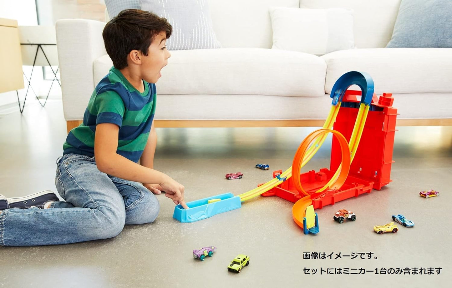 Hot Wheels Track Builder Unlimited Fuel Can Stunt Box, pacote de construção de pista para acrobacias e corridas, carro de brinquedo e armazenamento de pista, conecta-se a outros conjuntos, presente para crianças de 6 anos ou mais, HDX78