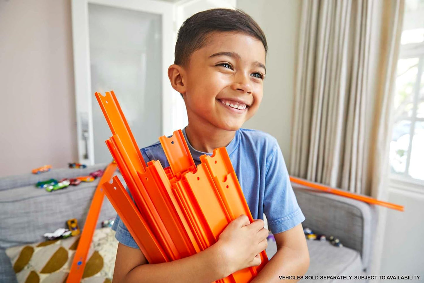 Hot Wheels BHT77 Constructor de vías rectas con fundición a presión y minicoche