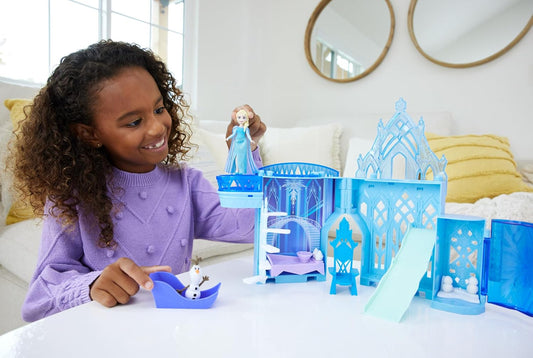 Mattel Disney Frozen Storytime Stackers – Casa de Bonecas Castelo de Gelo da Elsa | Boneca pequena articulada da Elsa, figura do Olaf e conjunto empilhável com 4 acessórios, inspirado no filme Disney Frozen, JDP63