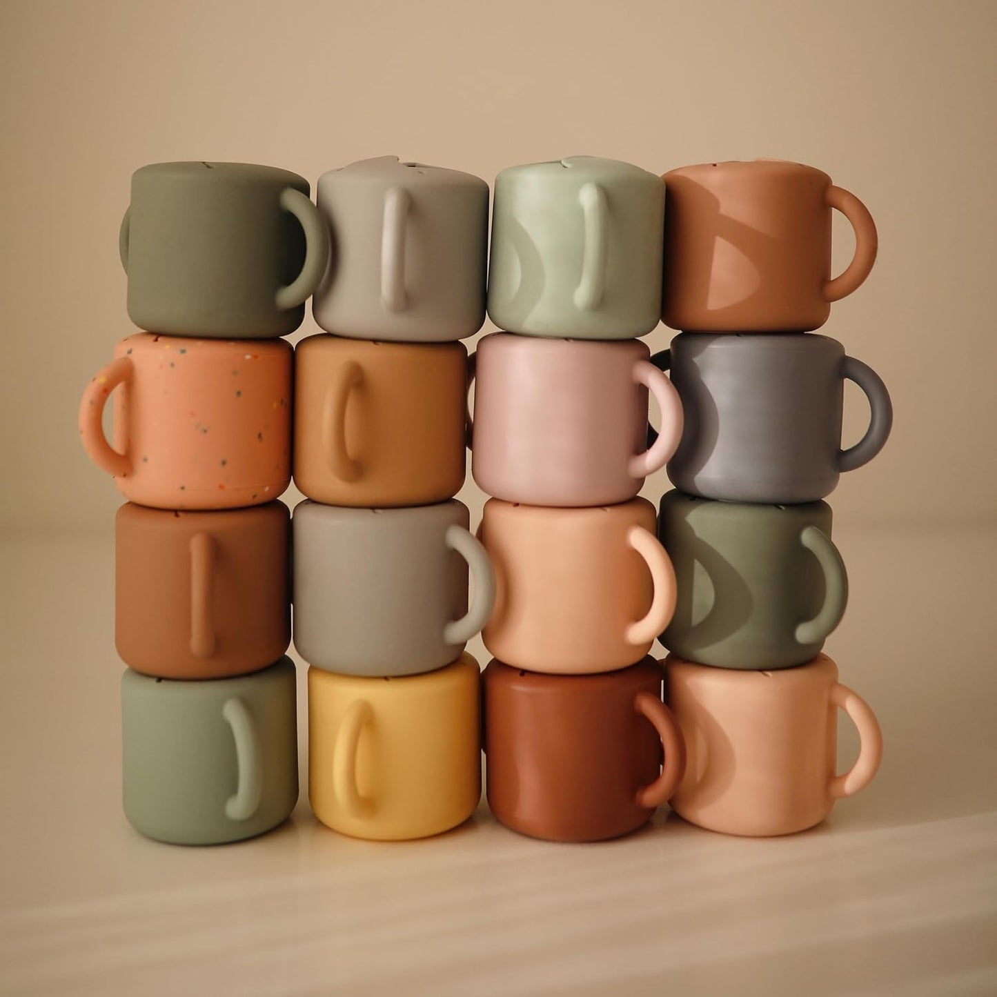 Mushie Potes para Lanches Baby para Crianças | Copo de Silicone Antivazamento para Bebês e Crianças | Fácil de Segurar para Crianças | Material: Silicone de Grau Alimentício | Pode ser Lavado na Lava-louças e Usado no Micro-ondas (Azul Cambridge)