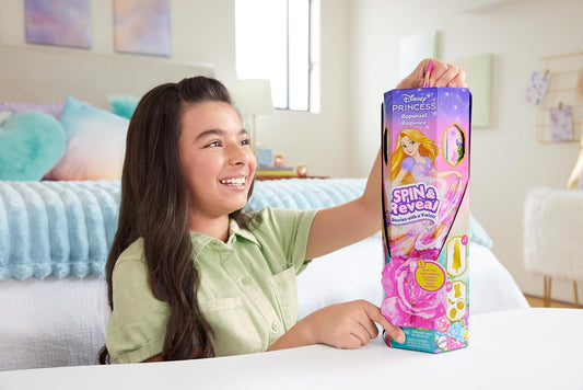 Mattel Conjunto de Boneca Disney Princess Rapunzel "Gira e Revela" com 11 Surpresas (incluindo 5 acessórios, 5 adesivos e cenário), inspirado no filme, HTV86