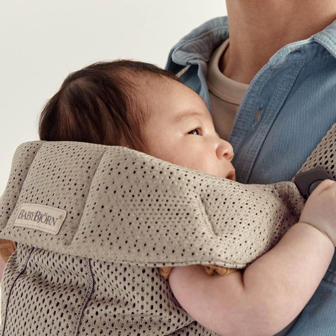 BabyBjörn Mini Canguru malha 3D, cinza bege
