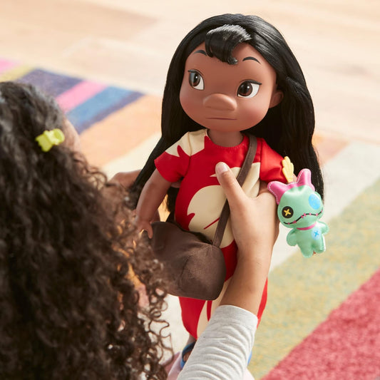 Disney Store Official Lilo Doll Animator Collection, Lilo e Stitch, 39cm/15”, Boneco de brinquedo em vestido vermelho clássico, boneca princesa infantil colecionável, adequada para maiores de 3 anos
