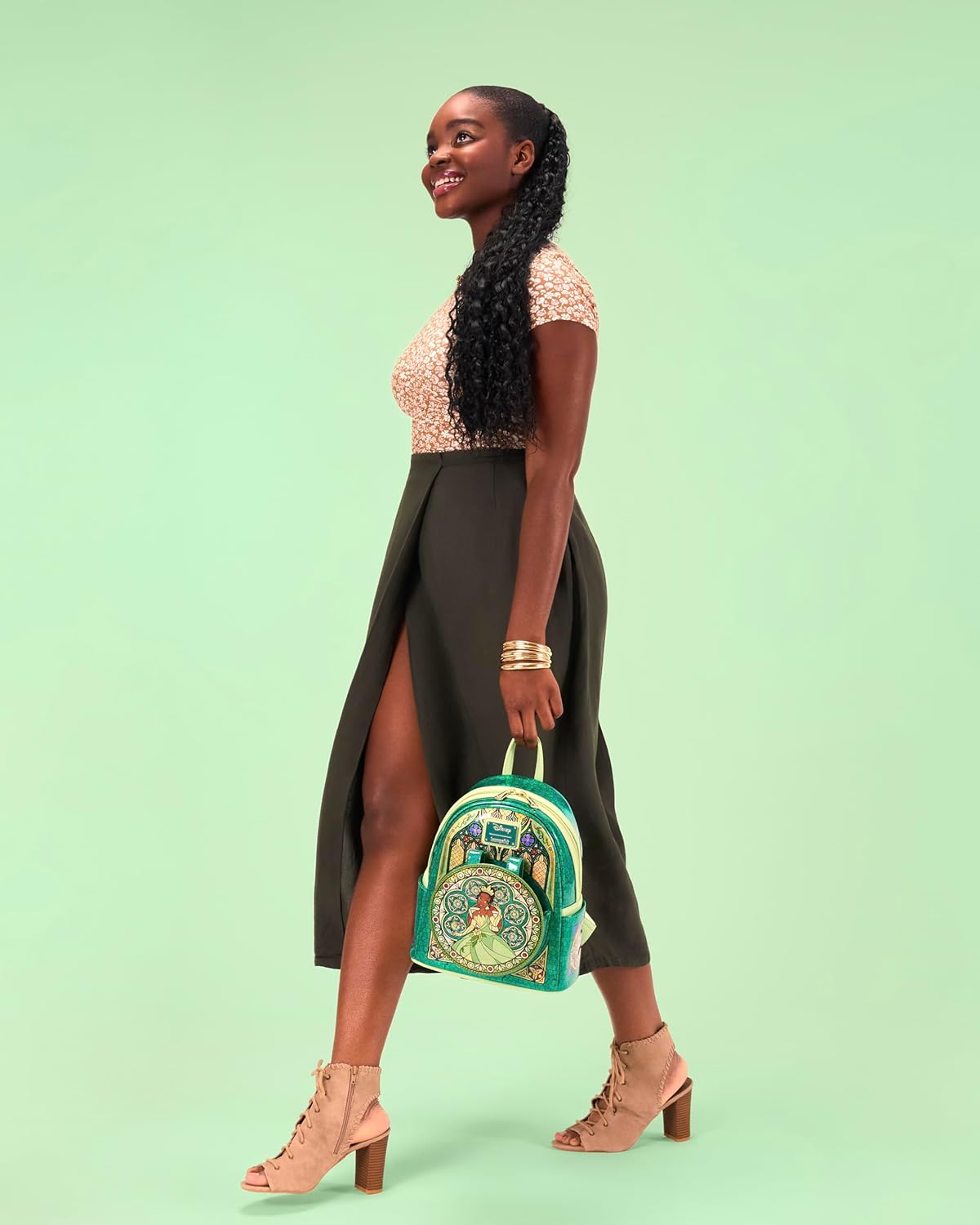 Loungefly - Disney - Tiana - Coleção Vitral - Mini Mochila