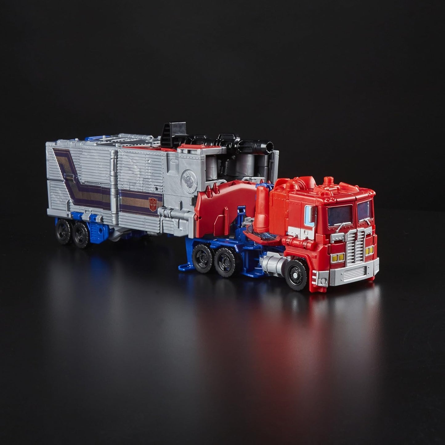 Transformers: Generations Power of the Primes - Optimus Prime Líder da Evolução