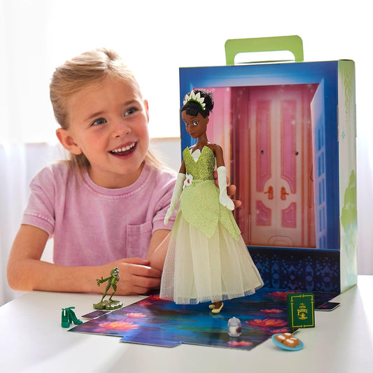 Disney Store Official Tiana Story Doll para crianças, A Princesa e o Sapo, 29 cm/11”, com o Príncipe Naveen como sapo, 2 roupas, acessórios, pacote de colorir e atividades e palco de brincadeira