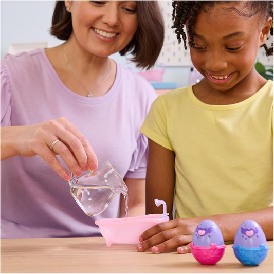 HATCHIMALS Alive, Make a Splash Playset com 15 acessórios, banheira, 2 mini figuras que mudam de cor em ovos que se chocam sozinhos, brinquedos infantis para meninas e meninos