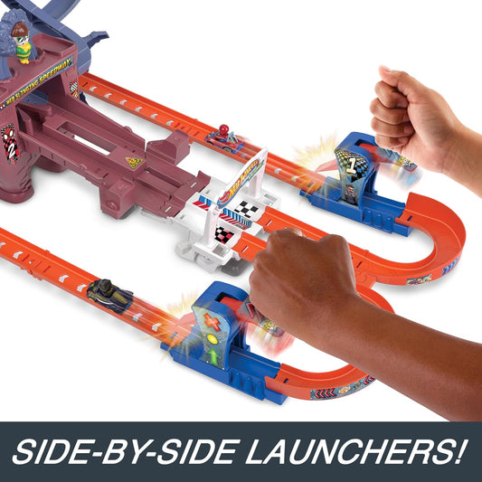 Hot Wheels RacerVerse Spider-Man’s Web-Slinging Speedway Track Set com Hot Wheels Racers Spider-Man e Black Panther, corrida de várias voltas para escapar do Doutor Octopus, HPL34