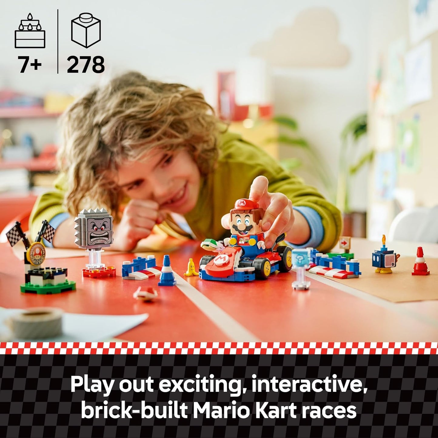 LEGO Mario Kart – Mario Interativo e Kart Padrão - Pista de Corrida de Brinquedo com um Carro, 3 Figuras, um Pódio e Barreiras - Presente para Jogadores a partir de 7 Anos - 72043