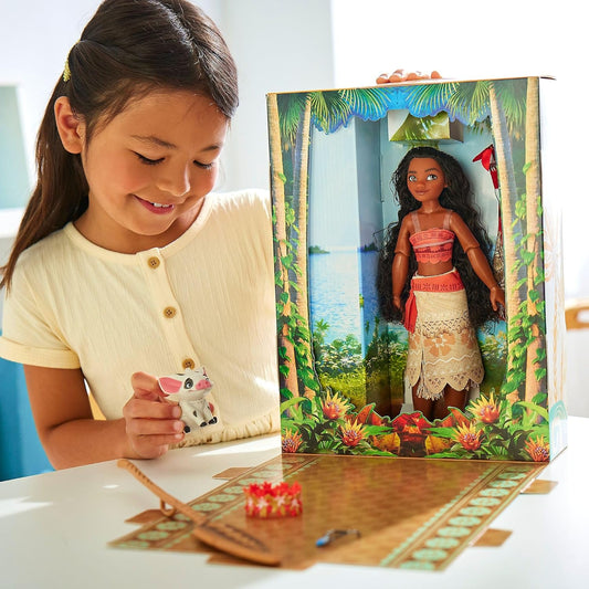 Disney Store Official Moana Story Doll para crianças, 28 cm/11”, com Pua, 2 roupas, acessórios, pacote de colorir e atividades e caixa que se dobra para um palco de jogo