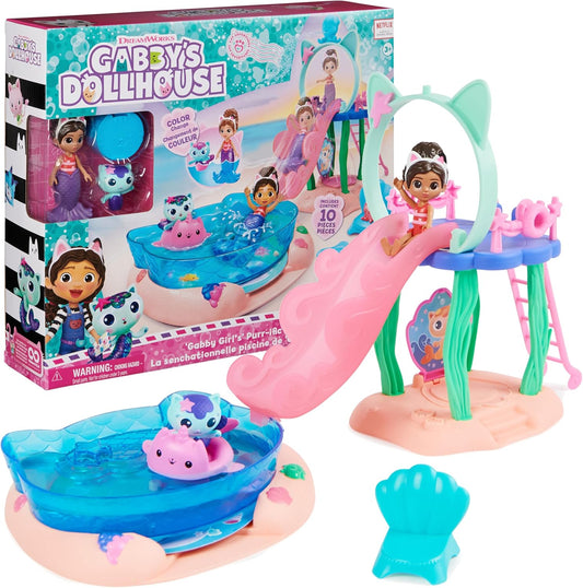 Gabby's Dollhouse, Piscina Purr-ific com figuras da Gabby e da MerCat e Quarto Artesanal Baby Box com figura de gato Baby Box e acessórios.