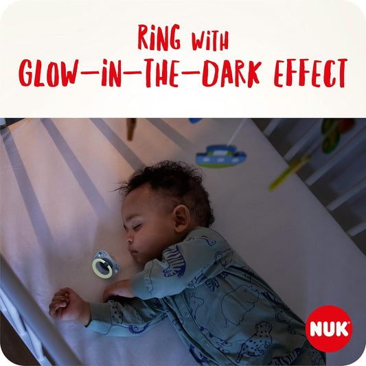NUK Signature Day & Night Baby Dummy 6-18 meses acalma 95% dos bebês chupetas de silicone em formato de coração sem BPA que brilham no escuro estrelas 4 contagens