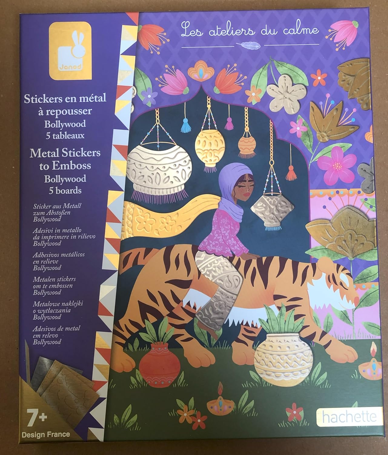 Janod - Adesivos de Metal - 5 Quadros para Decorar - Tema Bollywood - Les Ateliers Du Calme - Kit de Lazer Criativo Infantil - Destreza e Concentração - A partir de 7 Anos - J09165
