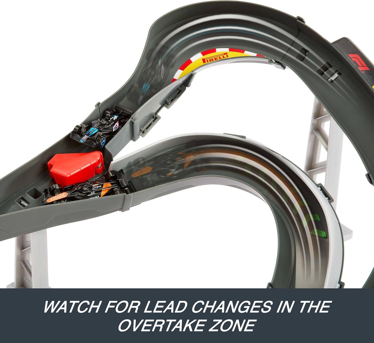 Conjunto de Pista de Carrinhos Hot Wheels, 3 Veículos de Fórmula 1 em Miniatura na Escala 1:64: McLaren F1 Team, Alpine & VCARB, Circuito de Corrida Sprint (Equipes Podem Variar), JDY15