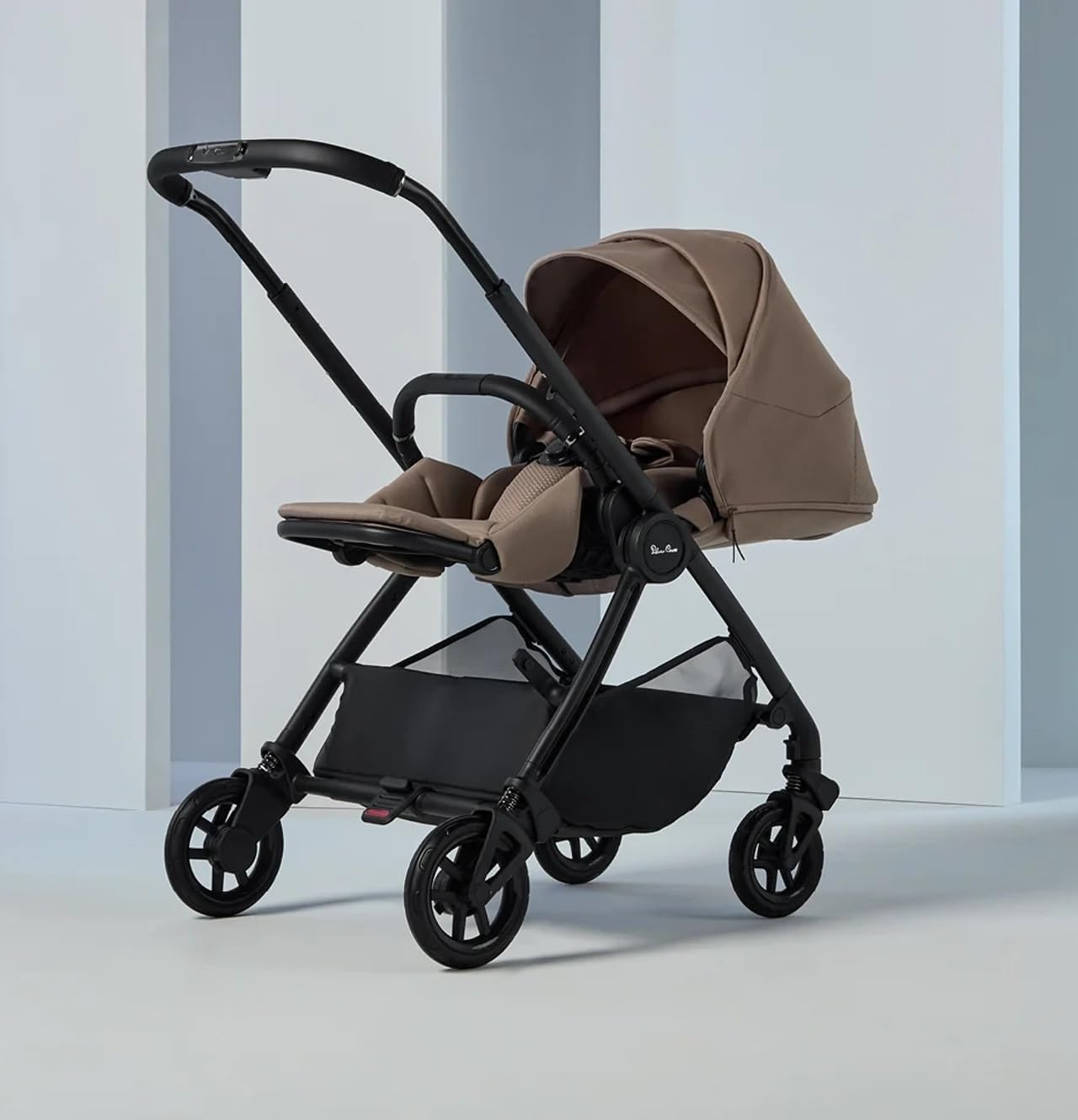 Silver Cross - Dune 2 Carrinho de bebé e alcofa First Bed - Carrinho de bebé compacto e sistema de viagem para estilos de vida urbanos - Recém-nascido a 4 anos (22 kg) - Mocha
