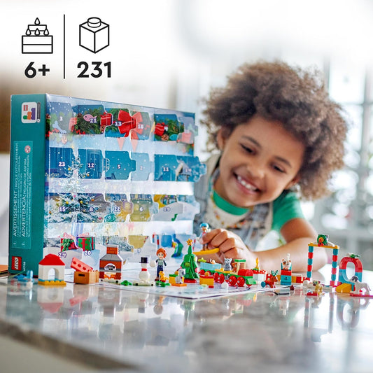 LEGO 41758 Friends Calendário do Advento 2023 com 24 presentes surpresa, incluindo 8 figuras de animais de estimação, 2 minibonecas e brinquedos festivos, presente de contagem regressiva de Natal para meninas, meninos e crianças