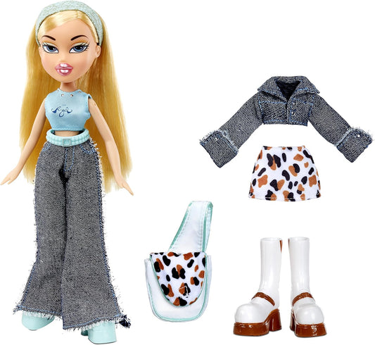 Bratz 573418EUC 20 Muñeca de moda Cloe original de edición especial - Embalaje holográfico y motivo de póster coleccionable 20 años, réplica de Fan Fave Rerelease 2001 - Incluye 2 conjuntos, zapatos, bolso y más