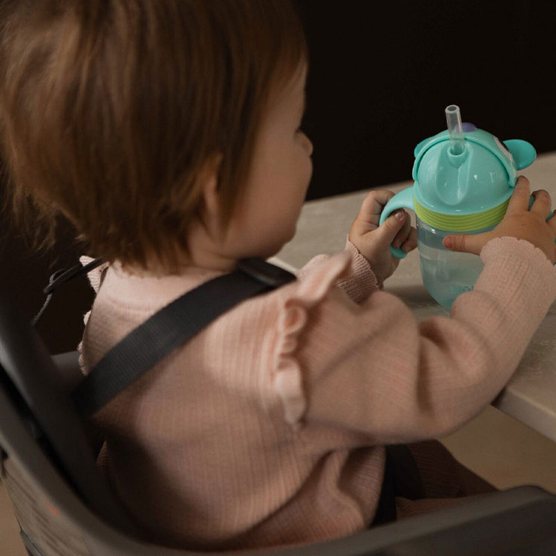 Nuby Copo com Personagens ninguém tem tempo para derramamentos de crianças pequenas