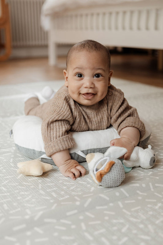 Nuby Almofada Penguin para brincar de bruços. Macia e aconchegante.