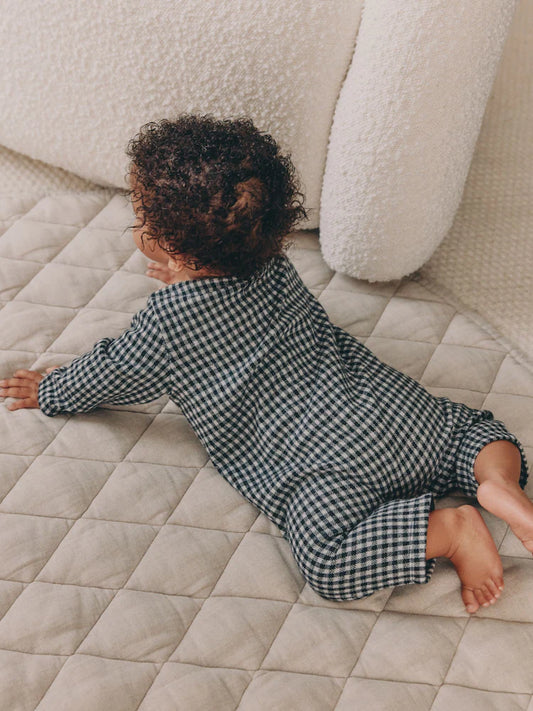 |BabyBoy| Macacão Infantil Xadrez Preto e Branco (0 meses a 2 anos)