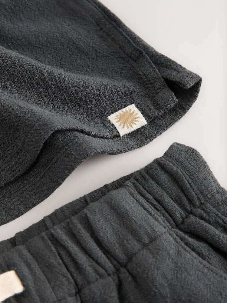 |Boy| Conjunto De Camisa De Manga Curta Com Gola Redonda e Shorts Na Cor Cinza Carvão (3 meses a 10 anos)