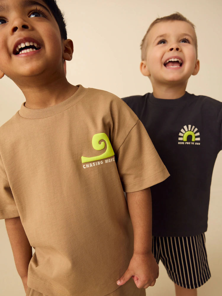 |Boy| Conjunto De Camiseta De Manga Curta e Shorts Com Estampa De Ondas Em Preto e Bege (3 meses a 7 anos)