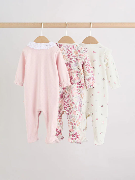 |BabyGirl| Kit com 3 Macacões de Bebê com Estampa Floral e de Coelhinho (Rosa) (0 meses a 2 anos)