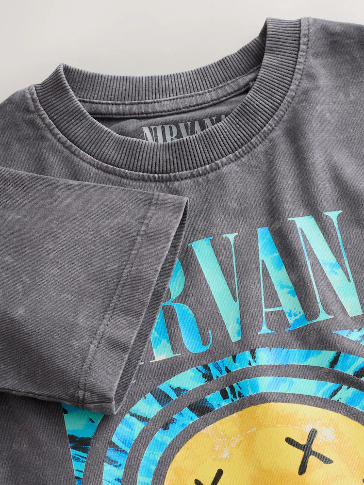 |Boy| Camiseta De Manga Curta Cinza Com Estampa Da Banda Nirvana (3 meses a 8 anos)