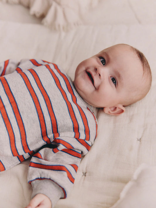|BabyBoy| Macacão De Moletom Listrado Vermelho/Cinza Para Bebê (0 meses a 3 anos)