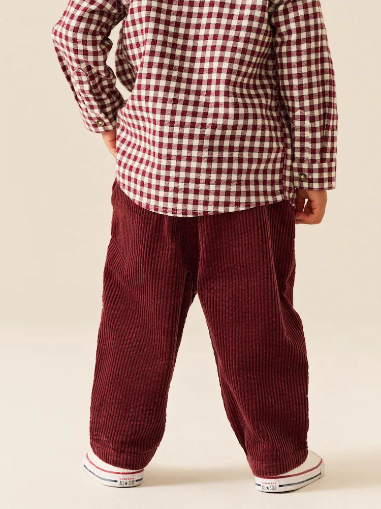 |Boy| Calça de Veludo Cotelê Texturizado Vermelho-Bordô, Modelagem Barrel Leg e Cós Elástico (3 meses a 7 anos)