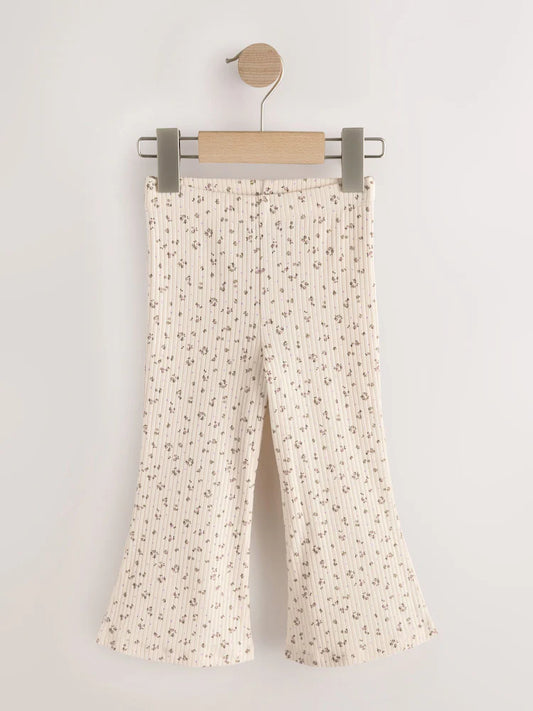 |Girl| Kit com 5 Leggings Caneladas Flare em Tons Neutros (3 meses a 7 anos)