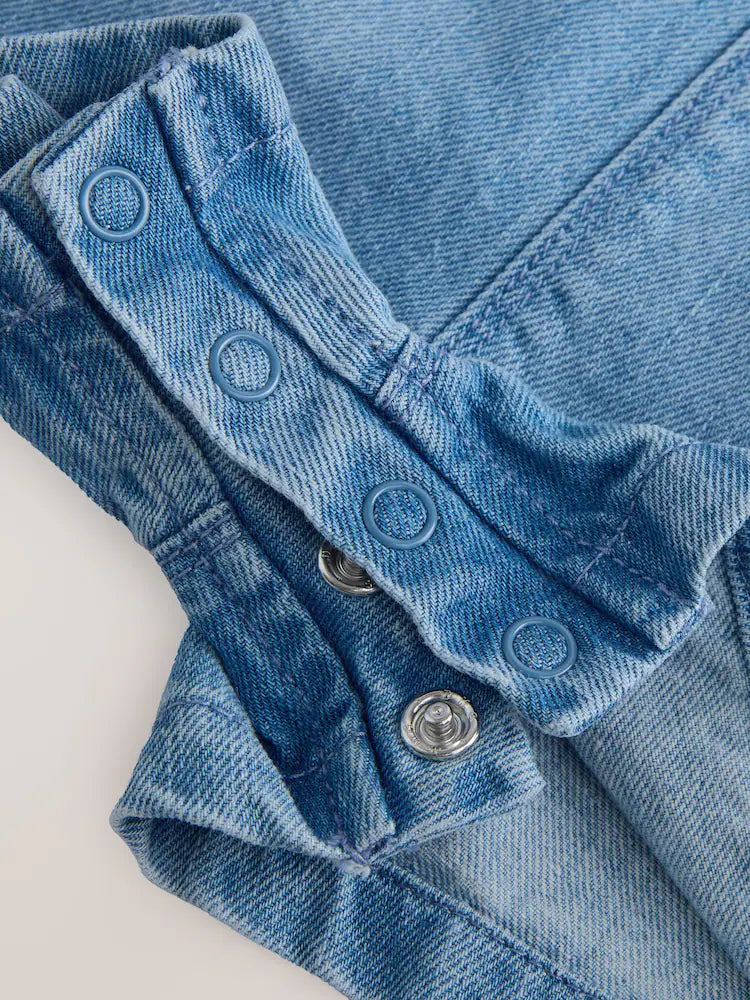 |Girl| Conjunto De Jardineira e Camiseta Em eans Azul Claro Com Bordado De Joaninha (3 meses a 7 anos)