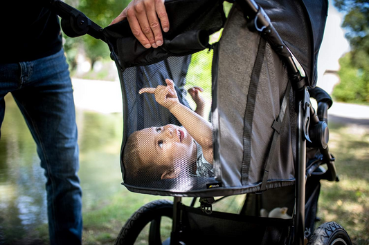 Hauck Carrinho de passeio Runner 2, All Terrain XL Air Wheels, até 25 kg, Sun Canopy UPF 50+, Janela de Ventilação, Totalmente Reclinável, Altura Ajustável, Cesto de Compras Grande (Preto)