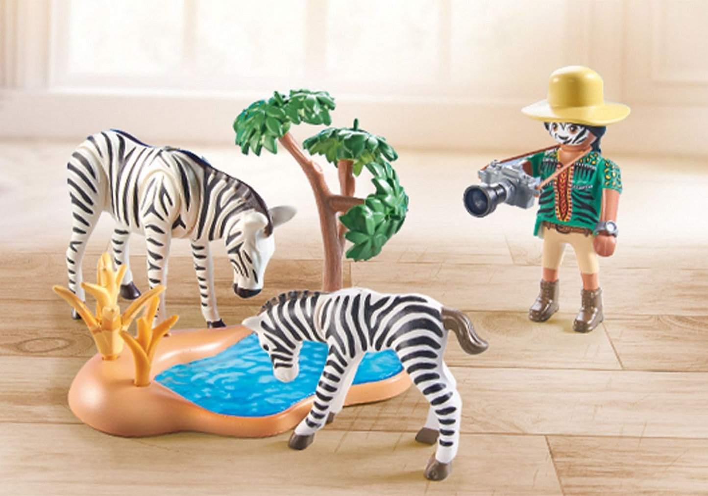 Playmobil 71295 Wiltopia Fotógrafo con Cebras, Explorando el Reino Animal, Juguete Educativo Hecho de Material Sostenible, Juego de Rol Divertido e Imaginativo, Juegos Adecuados para Niños a Partir de 4 Años