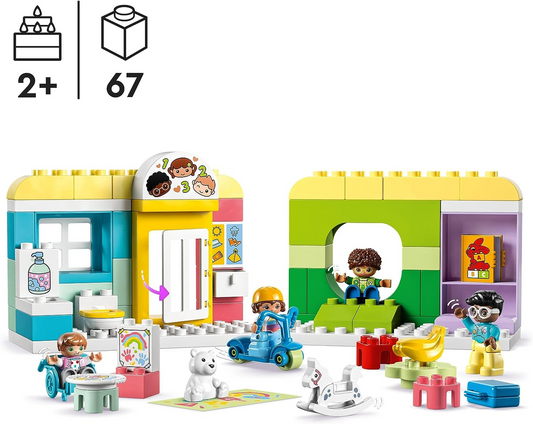 LEGO 10992 DUPLO Town Life no berçário, brinquedo educativo para crianças de 2 anos ou mais, conjunto de aprendizagem com tijolos de construção e 4 figuras incl. Professor de pré-escola