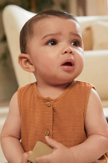 |BabyGirl| Macacão de bebê tecido marrom ferrugem (0 meses a 2 anos)