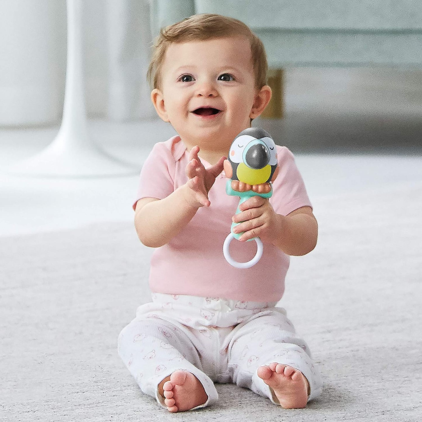 Skip Hop Tropical Paradise Bird Maraca - Tucano